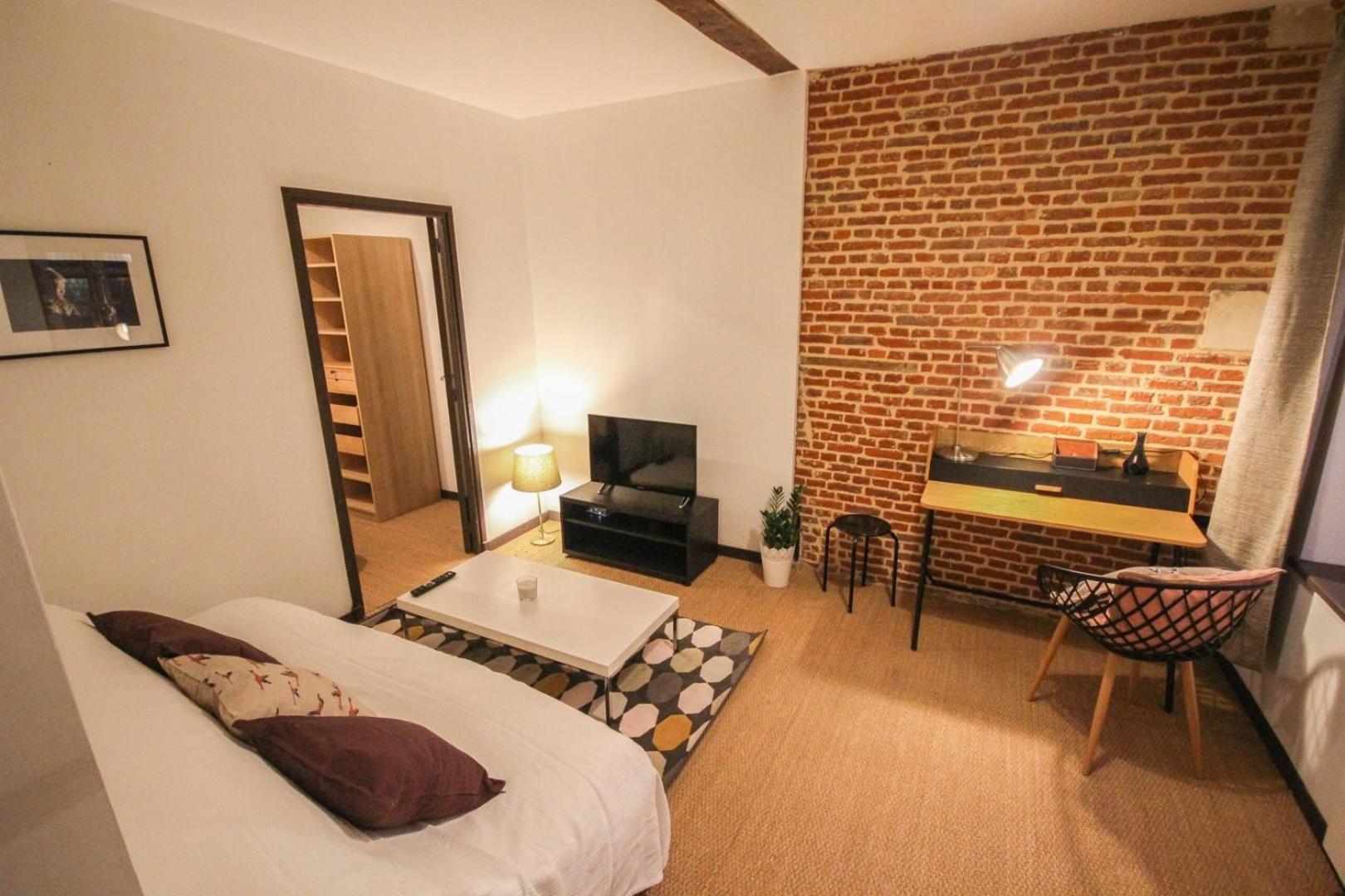 Apartment In A Typical Lille Street Bagian luar foto